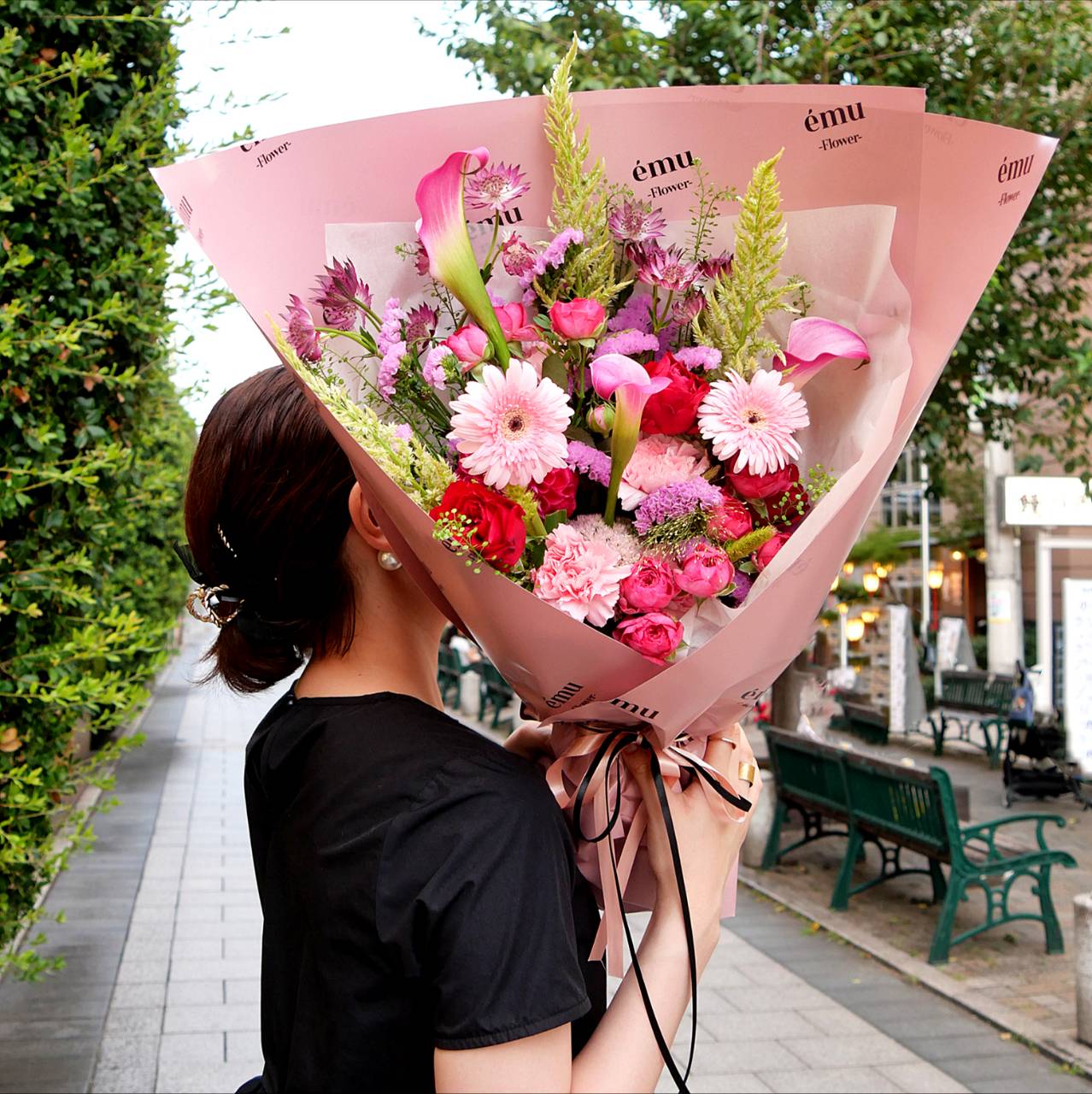 【ému flower】 こだわりのラッピングペーパー