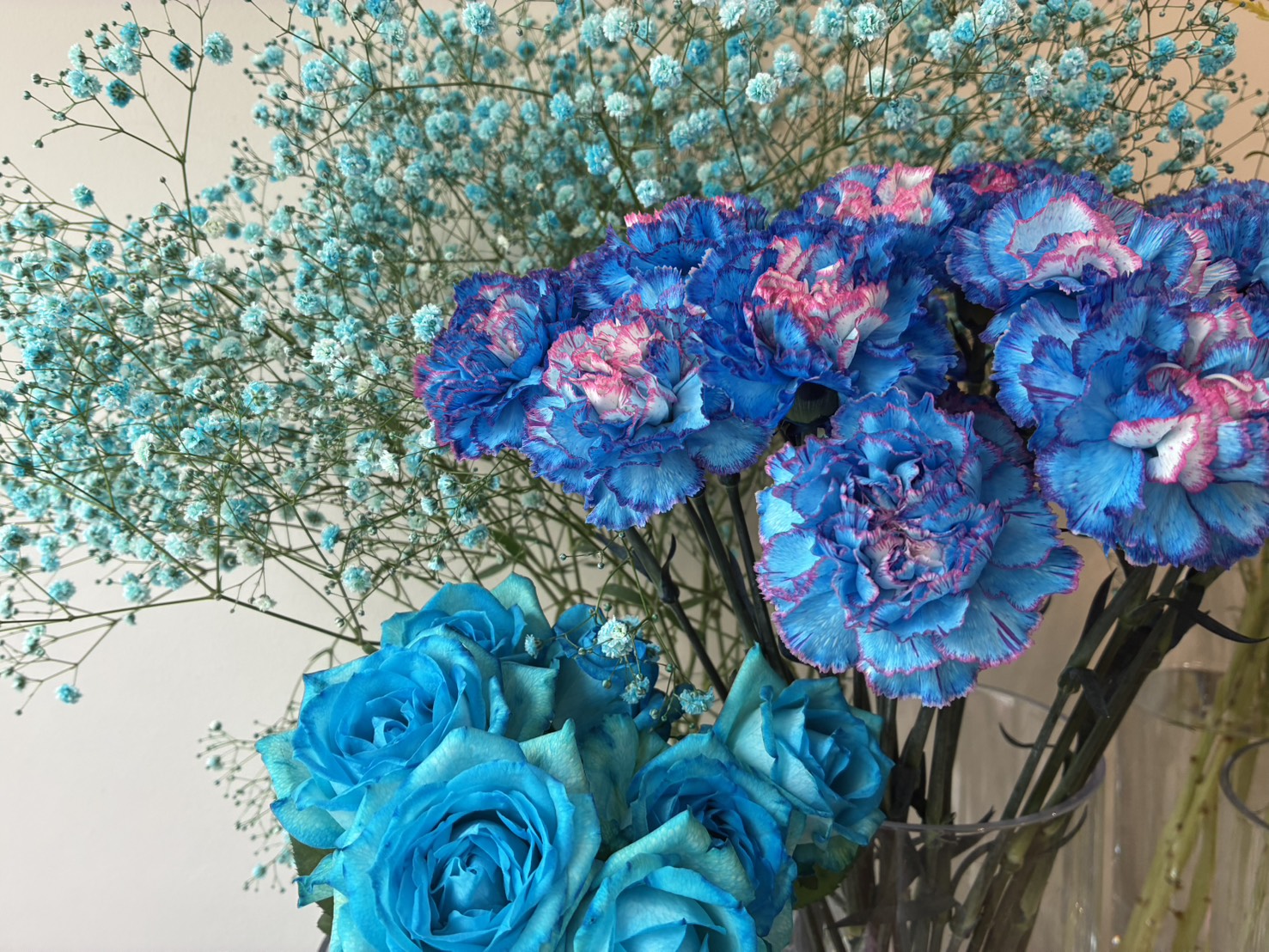 ému flowerで叶う青い花のギフト
