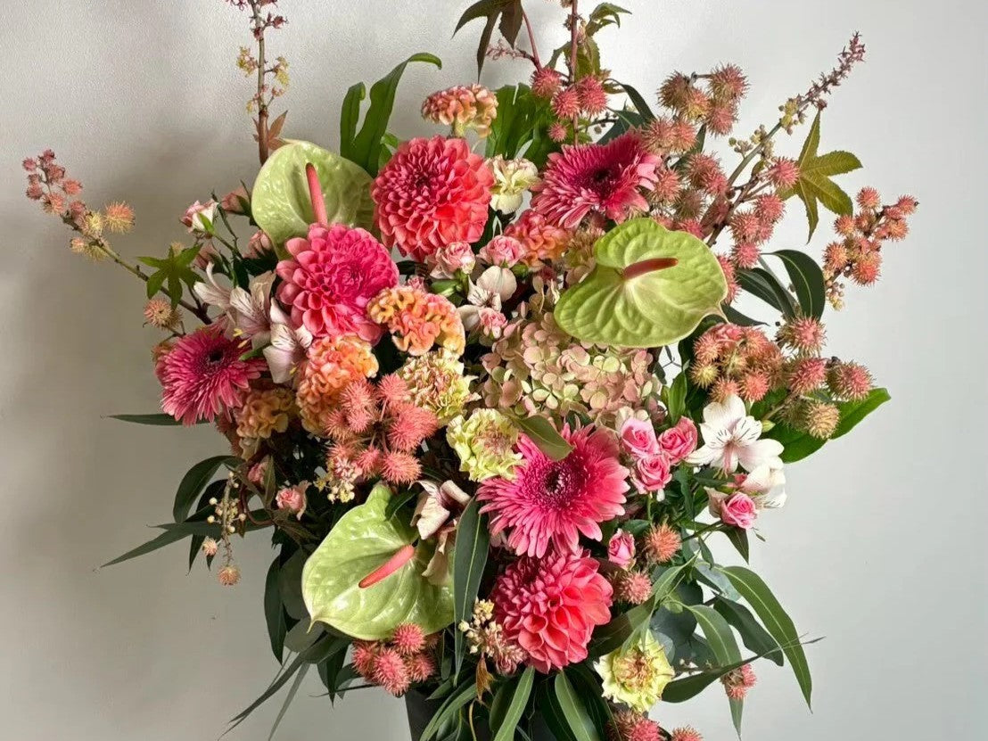 特別な日を彩る豪華フラワーギフト ― 開店祝いに