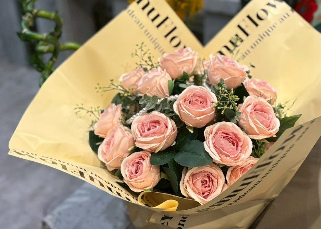 ピンクローズのラウンドアレンジで、日常に華やぎを