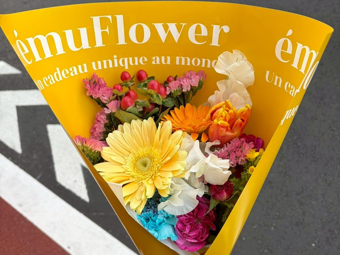 お花への愛情たっぷりのスタッフが、皆さまのご来店をお待ちしております｜自由が丘の花屋 émuFlower