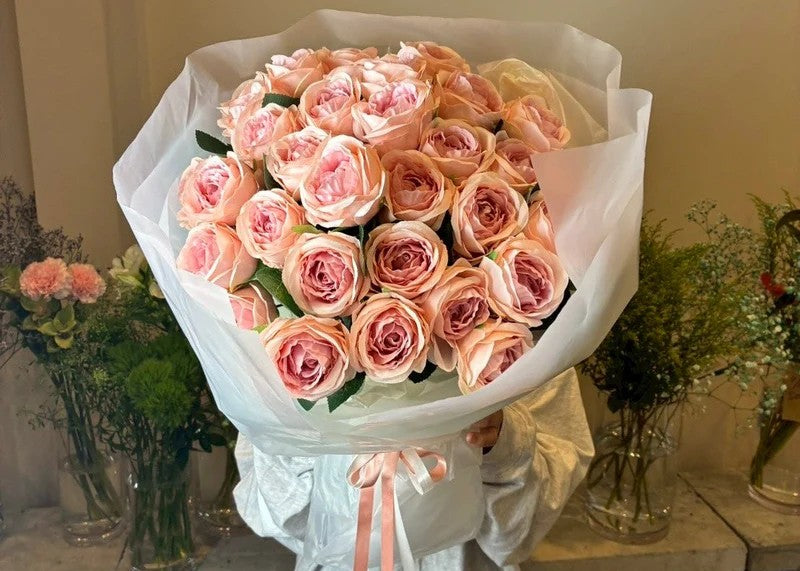 ピンクバラ50本に込めた想い：言葉に添える最高のギフト