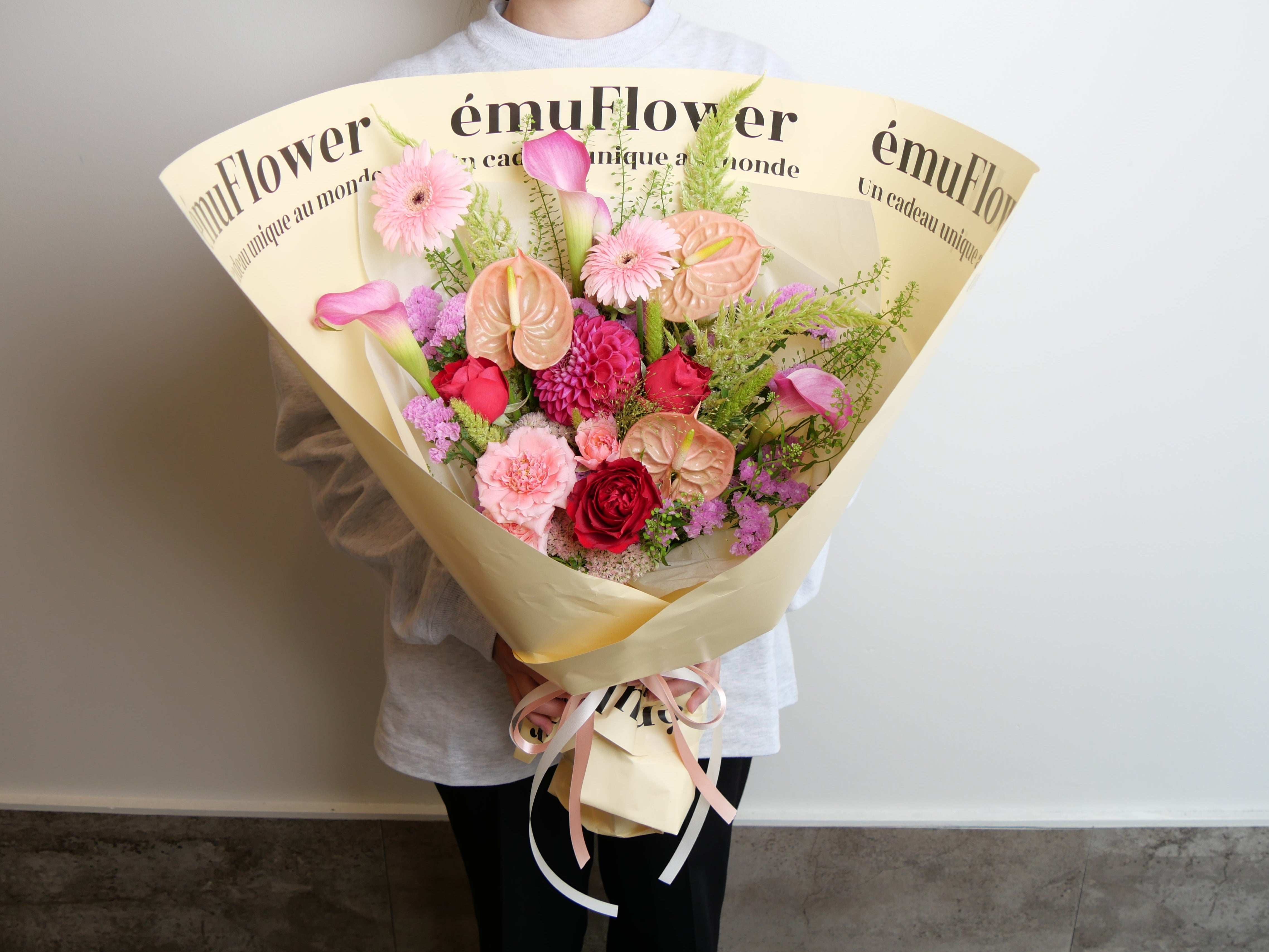 ピンクブーケ XLサイズ【花束】 | ému Flower (エミュフラワー)